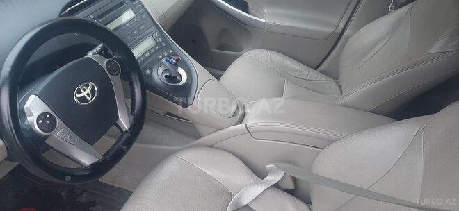 Toyota Prius 2010, 200,000 km - 1.8 l - Sumqayıt