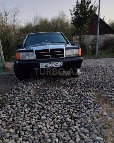 Mercedes 190 1993, 437,684 km - 2.0 l - Astara