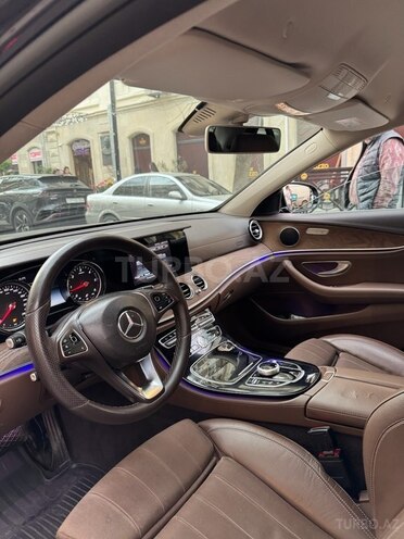 Mercedes E 200 d 2016, 382,000 km - 2.0 l - Bakı