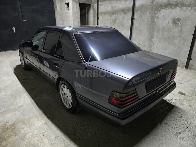 Mercedes E 200 1994, 460,000 km - 2.0 l - Bakı