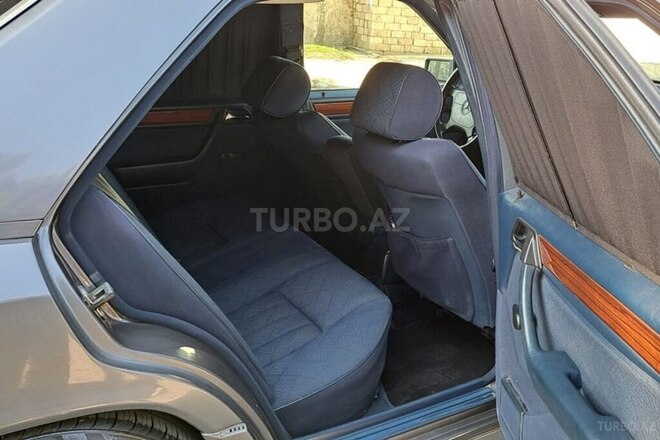 Mercedes E 200 1994, 460,000 km - 2.0 l - Bakı