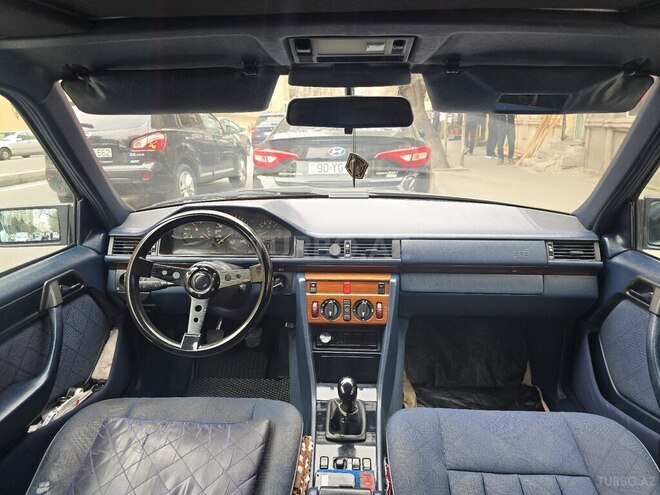 Mercedes E 200 1994, 460,000 km - 2.0 l - Bakı