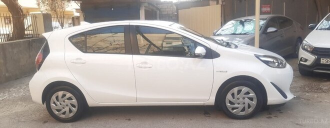 Toyota Aqua 2017, 83,000 km - 1.5 l - Bakı