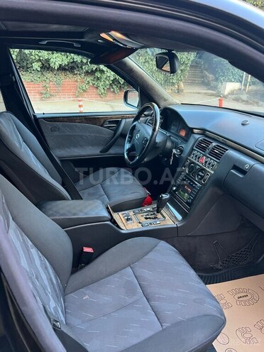 Mercedes E 270 2000, 555,550 km - 2.7 л - Mingəçevir