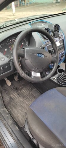 Ford Fiesta 2008, 280,000 km - 1.4 l - Gəncə