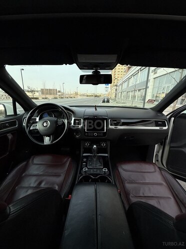 Volkswagen Touareg 2013, 118,842 km - 3.6 л - Bakı
