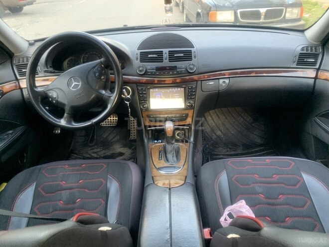 Mercedes E 270 2003, 241,041 km - 2.7 l - Sumqayıt