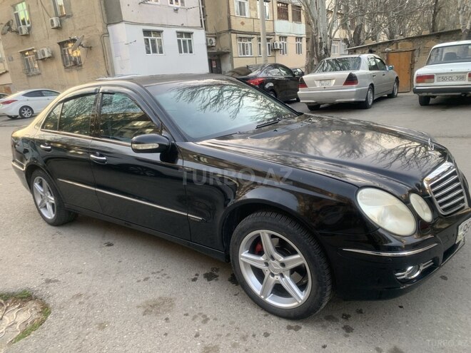 Mercedes E 270 2003, 241,041 km - 2.7 l - Sumqayıt