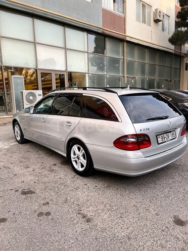 Mercedes E 220 d 2006, 299,000 km - 2.2 l - Bakı