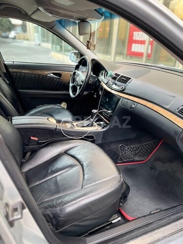 Mercedes E 220 d 2006, 299,000 km - 2.2 l - Bakı