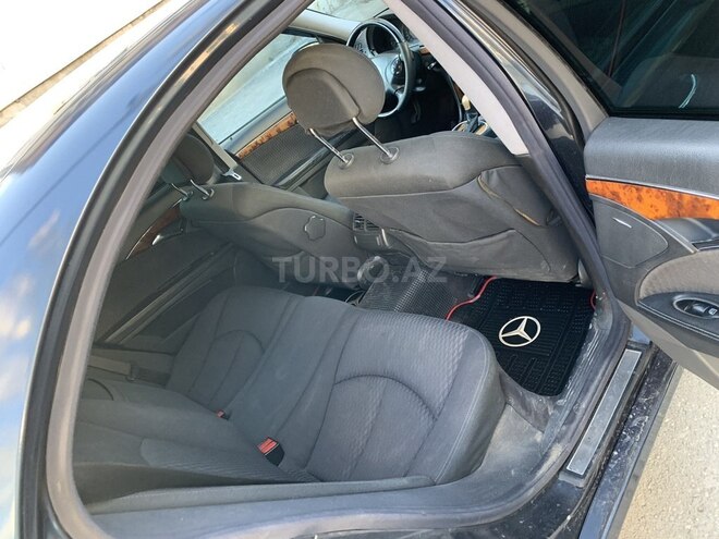 Mercedes E 270 2003, 241,041 km - 2.7 l - Sumqayıt