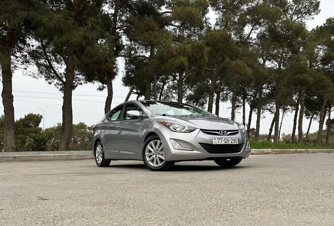 Hyundai Elantra 2015, 102,011 km - 1.8 l - Bakı