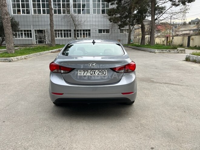 Hyundai Elantra 2015, 102,011 km - 1.8 l - Bakı