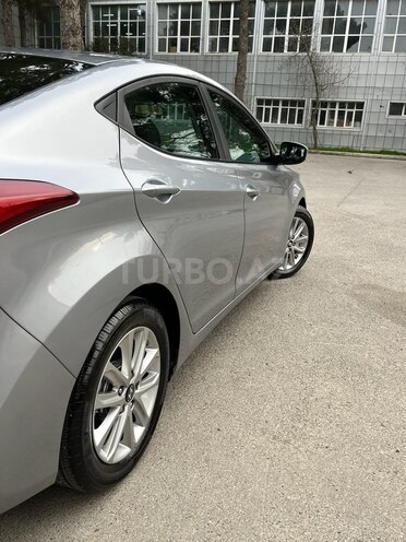 Hyundai Elantra 2015, 102,011 km - 1.8 l - Bakı
