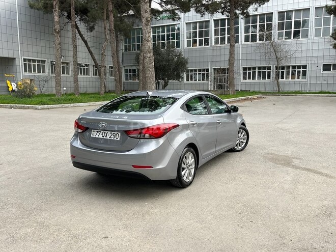 Hyundai Elantra 2015, 102,011 km - 1.8 l - Bakı