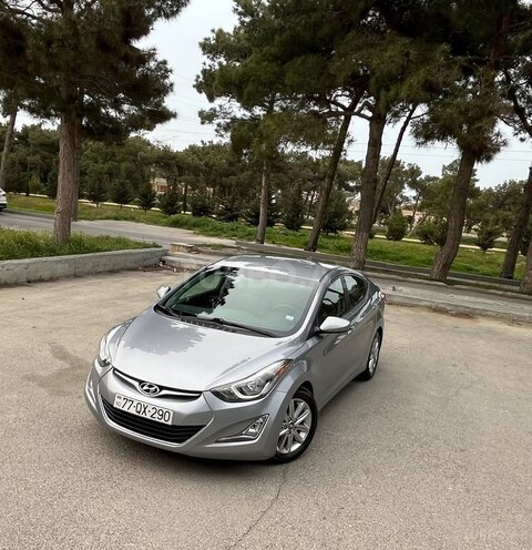 Hyundai Elantra 2015, 102,011 km - 1.8 l - Bakı