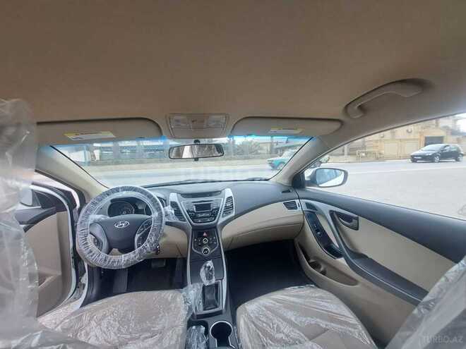 Hyundai Elantra 2015, 130,000 km - 1.8 l - Bakı