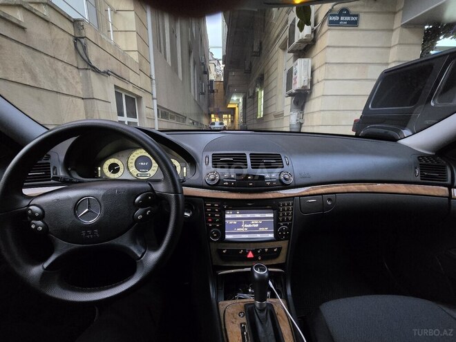 Mercedes E 220 d 2008, 213,500 km - 2.2 l - Bakı