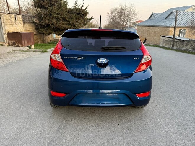 Hyundai Accent 2015, 193,000 km - 1.6 l - Şamaxı