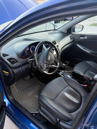 Hyundai Accent 2015, 193,000 km - 1.6 l - Şamaxı