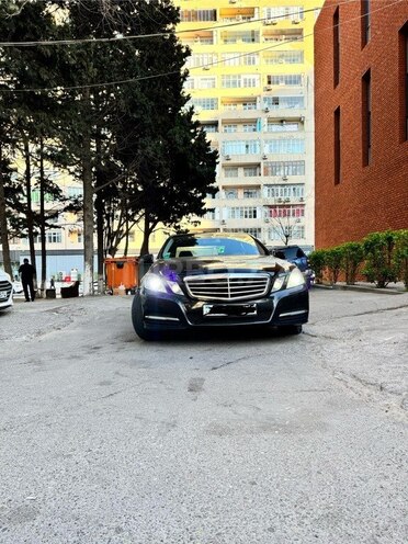 Mercedes E 220 d 2010, 324,700 km - 2.2 l - Bakı