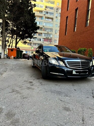 Mercedes E 220 d 2010, 324,700 km - 2.2 l - Bakı