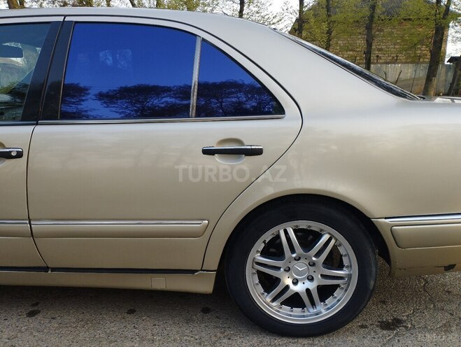 Mercedes E 230 1997, 164,611 km - 2.3 l - Masallı