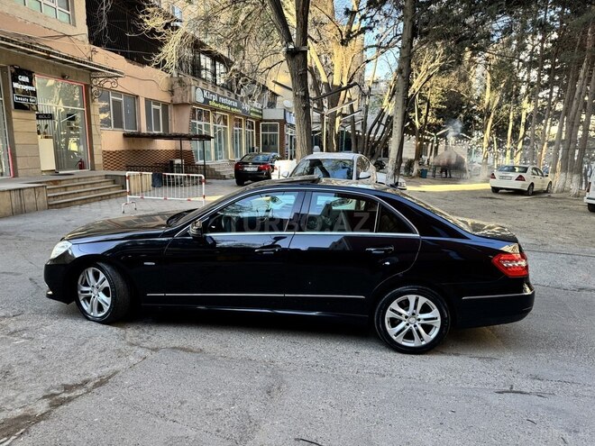 Mercedes E 220 d 2010, 324,700 km - 2.2 l - Bakı