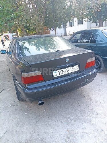 BMW 318 1994, 520,000 km - 1.8 l - Sumqayıt