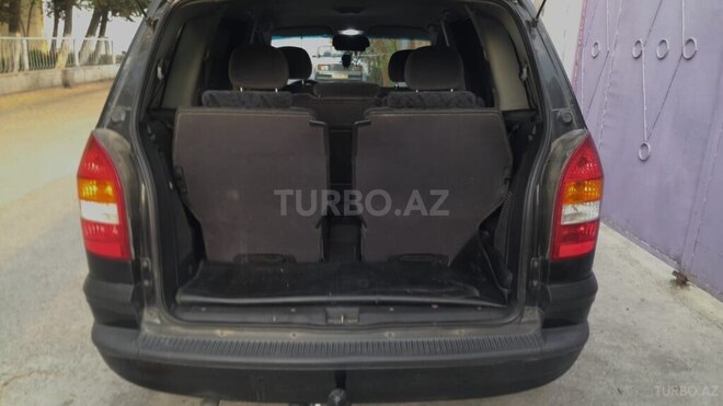 Opel Zafira 1999, 420,000 km - 1.8 l - Ucar
