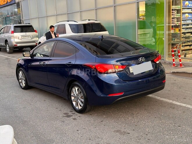 Hyundai Elantra 2015, 146,450 km - 1.8 л - Bakı