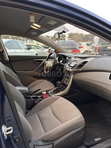 Hyundai Elantra 2015, 146,450 km - 1.8 л - Bakı