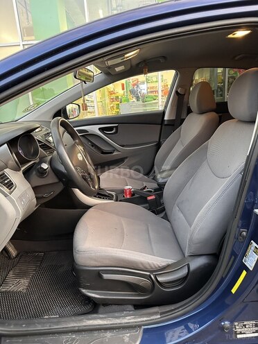 Hyundai Elantra 2015, 146,450 km - 1.8 л - Bakı