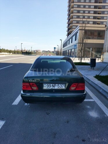 Mercedes E 240 1998, 186,000 km - 2.4 l - Bakı
