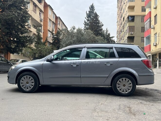 Opel Astra 2006, 256,000 km - 1.6 l - Bakı