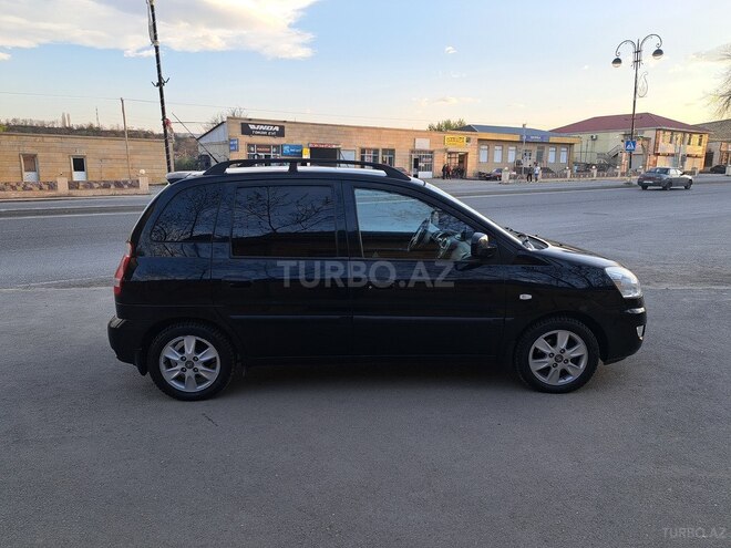 Hyundai Matrix 2009, 172,000 km - 1.6 l - Quba