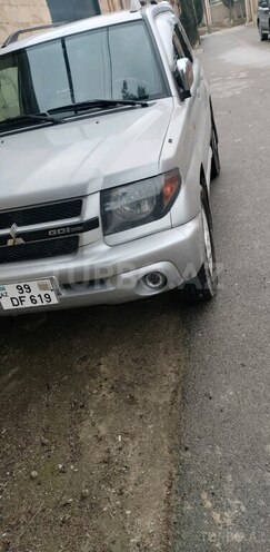 Mitsubishi Pajero io 2002, 401,000 km - 1.8 l - Bakı