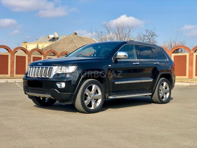 Jeep Grand Cherokee 2011, 310,000 km - 3.6 л - Bakı