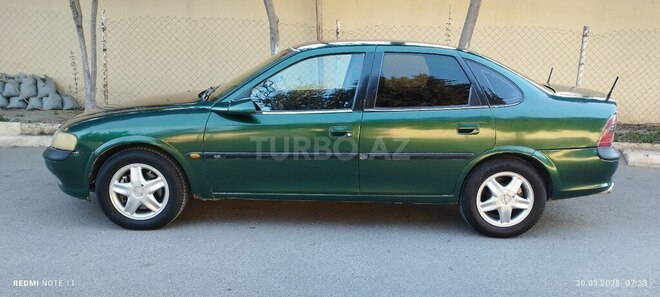 Opel Vectra 1996, 327,000 km - 2.0 l - Bakı
