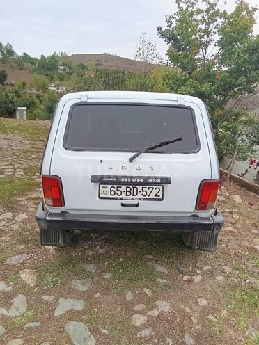LADA (VAZ) Niva 2005, 130,000 km - 1.7 l - Yardımlı