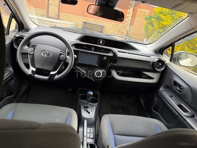 Toyota Aqua 2019, 71,000 km - 1.5 л - Bakı