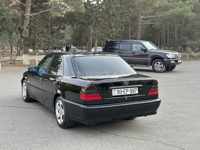 Mercedes C 220 d 1999, 325,142 km - 2.2 л - Sumqayıt