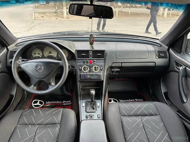 Mercedes C 220 d 1999, 325,142 km - 2.2 л - Sumqayıt