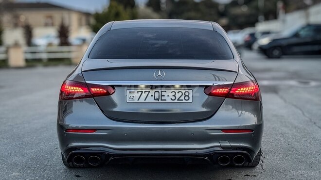 Mercedes E 220 d 2020, 77,300 km - 2.2 l - Bakı