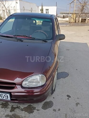 Opel Vita 1996, 290,000 km - 1.4 л - Şirvan