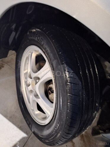 Mitsubishi Airtrek 2002, 383,000 km - 2.0 л - Bakı