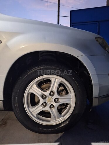 Mitsubishi Airtrek 2002, 383,000 km - 2.0 л - Bakı