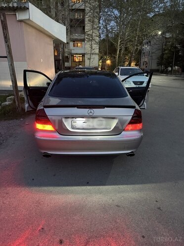 Mercedes E 240 2002, 320,000 km - 2.4 l - Mingəçevir