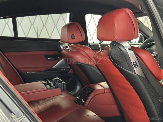 BMW M6 2014, 70,000 km - 4.4 l - Bakı