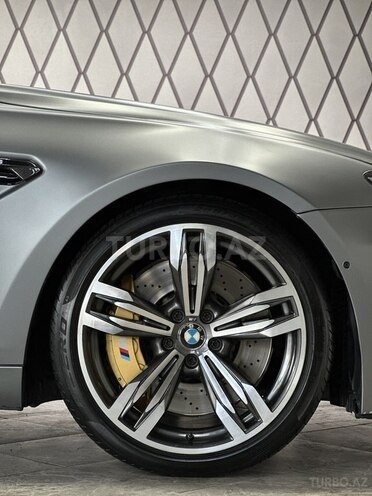 BMW M6 2014, 70,000 km - 4.4 l - Bakı